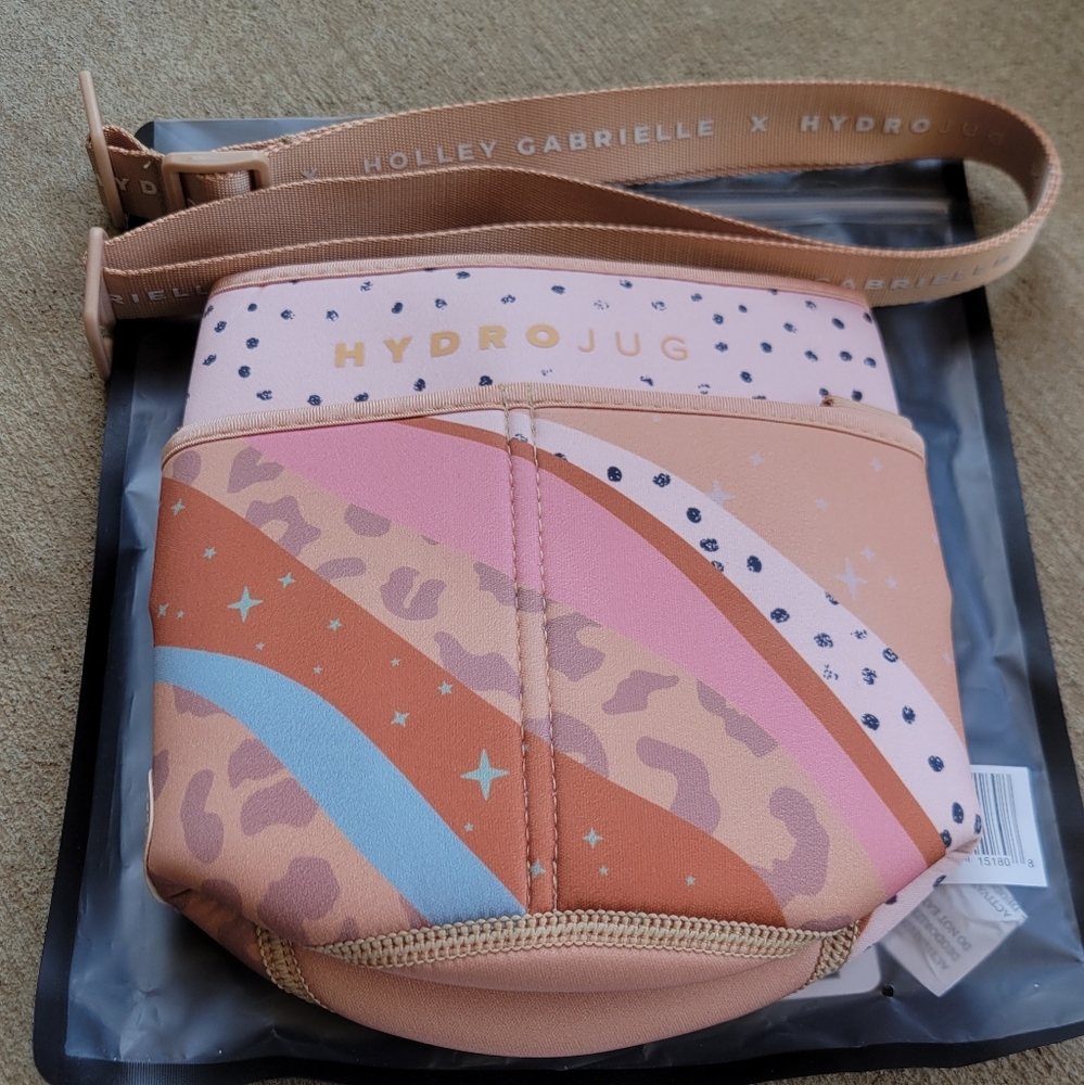 Hydrojug Holley Wild & Free sleeve